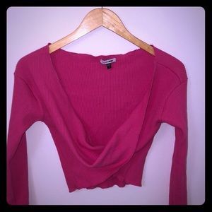 Fashion nova- long sleeve crop top